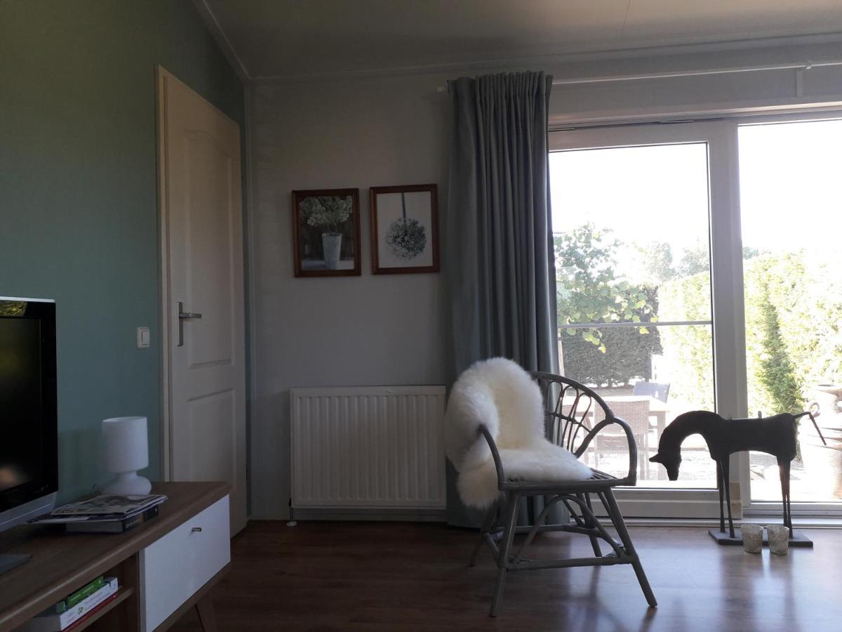 De Krukel Villa Sint-Annaland Buitenkant foto